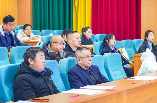 川科外国语学校 川科外国语学校