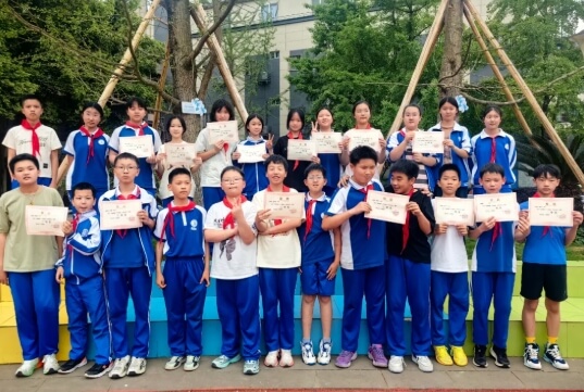 成都佳兴外国语学校 成都佳兴外国语学校