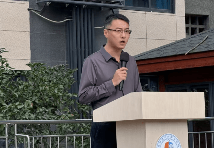 成都佳兴外国语学校 成都佳兴外国语学校